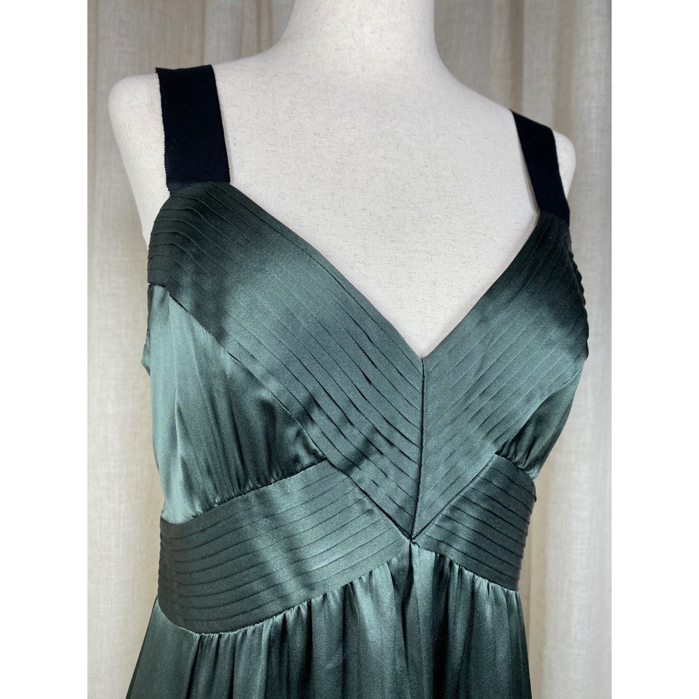 Banana Republic Emerald Satin Strapless-Inspired Dress with Black Straps